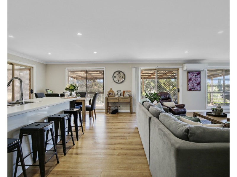 17 Sheldon Crescent, Orange NSW 2800