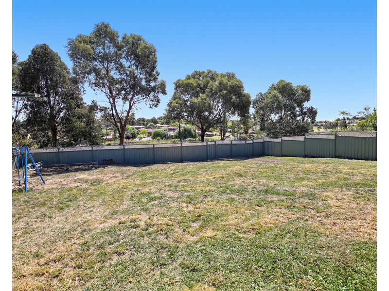 17 Sheldon Crescent, Orange NSW 2800