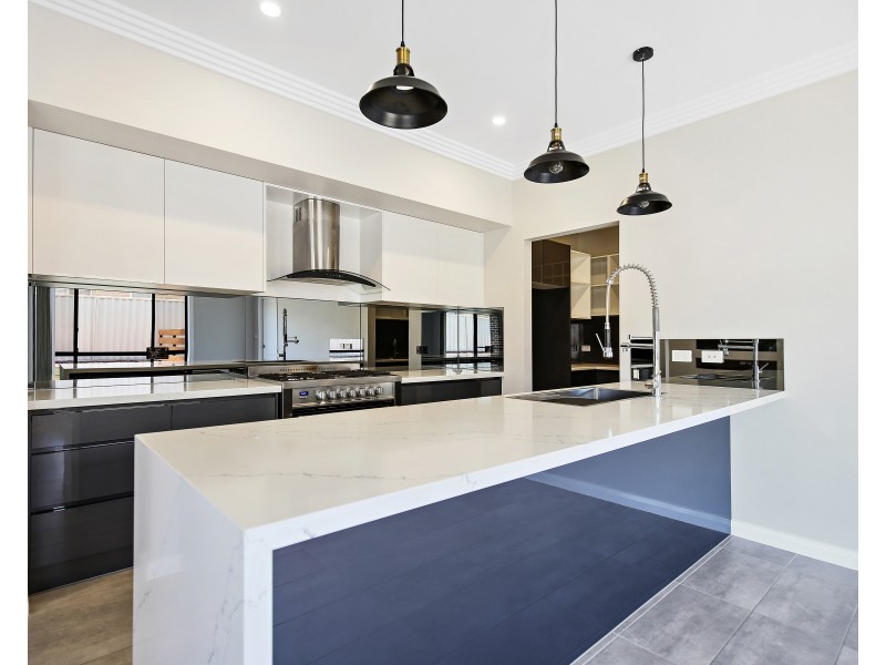 78 Valencia Drive, Orange NSW 2800