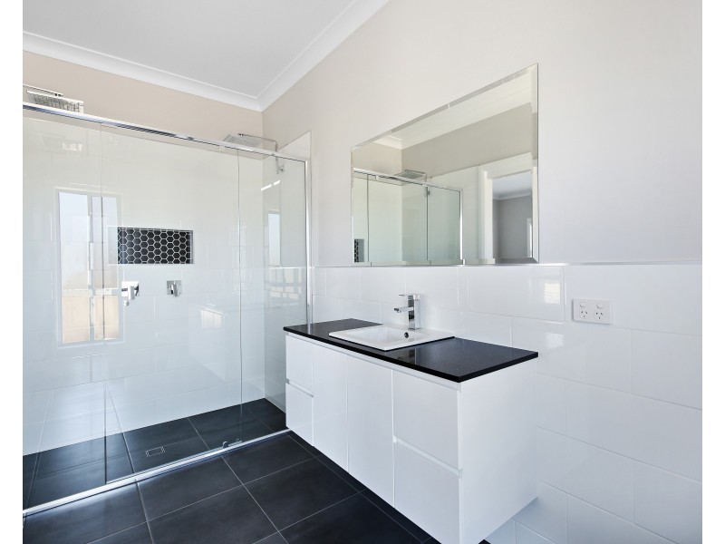 78 Valencia Drive, Orange NSW 2800