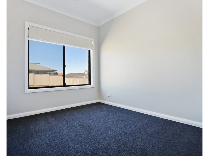 78 Valencia Drive, Orange NSW 2800