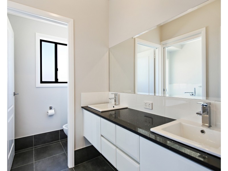 78 Valencia Drive, Orange NSW 2800