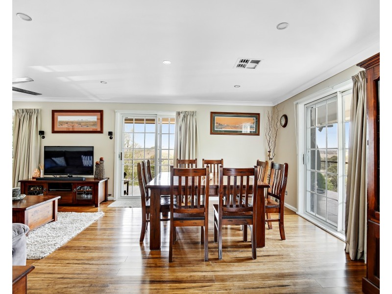 4 The Overflow Clifton Grove, Orange NSW 2800