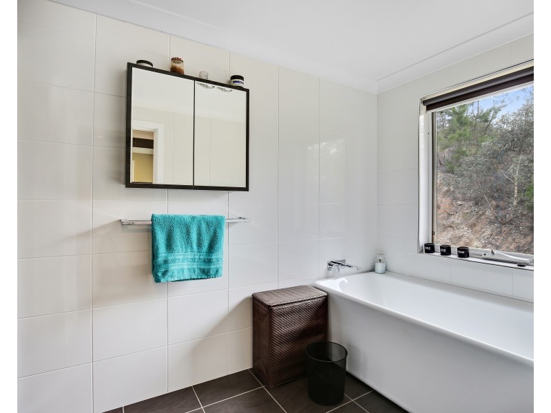4 The Overflow Clifton Grove, Orange NSW 2800