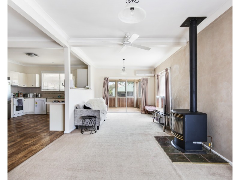 15 Tobruk Crescent, Orange NSW 2800