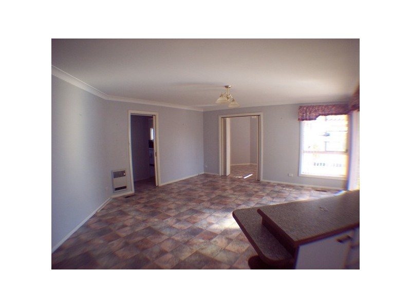 14 ANTHONY CRESCENT, Orange NSW 2800