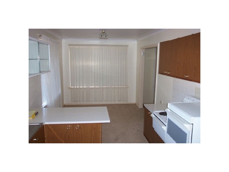 3 MARKHAM AVENUE, Orange NSW 2800