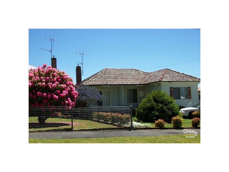 11 BARDIA AVENUE, Orange NSW 2800