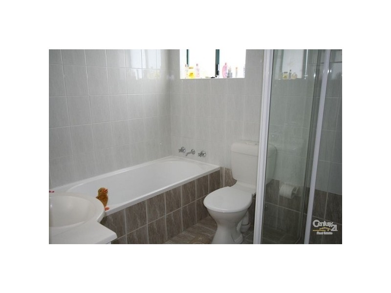 24/22-40 Sarsfield Circuit, Bexley North NSW 2207