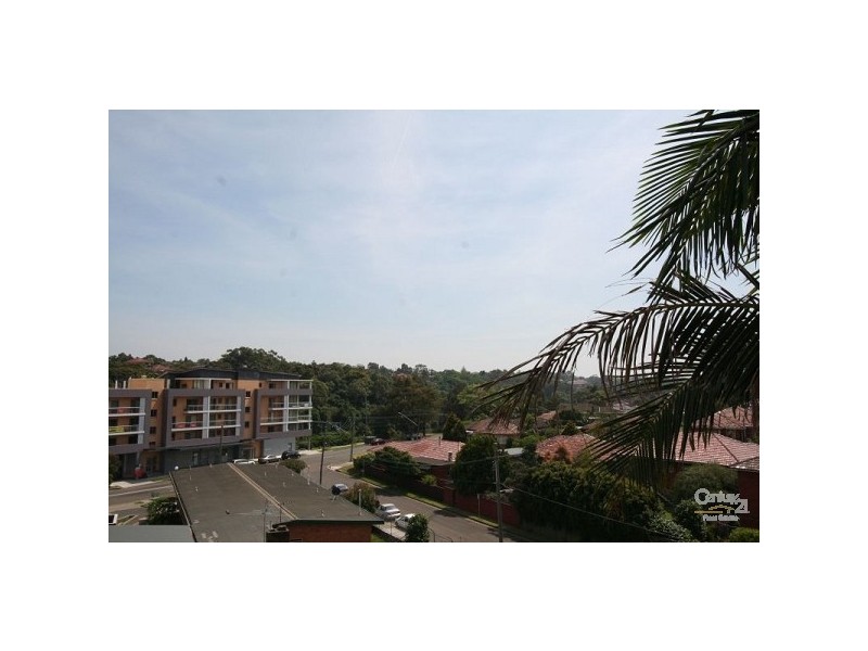 24/22-40 Sarsfield Circuit, Bexley North NSW 2207