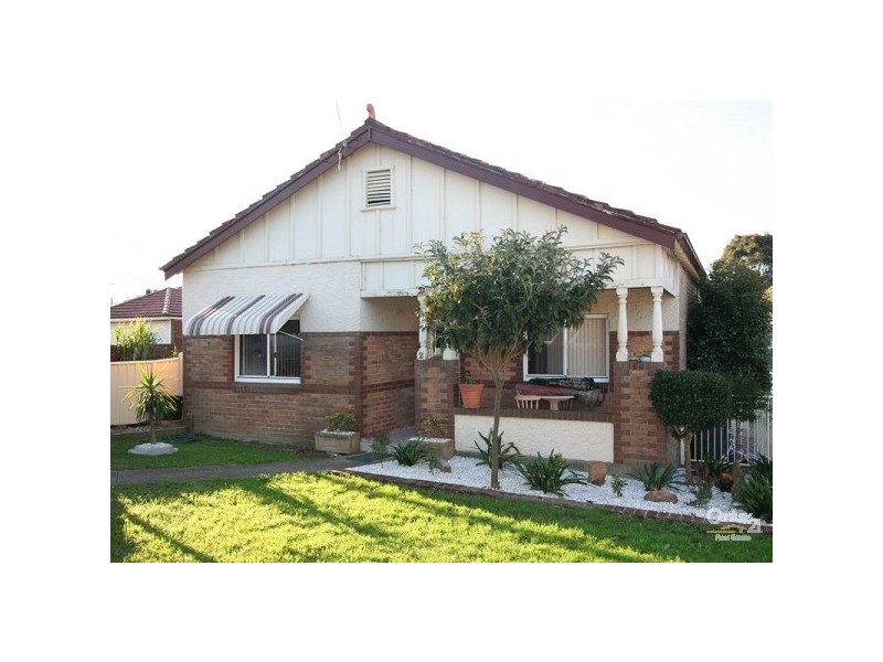 2 Lewis Street, Bexley NSW 2207