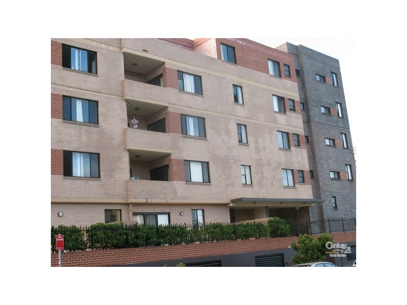 10/33-37 West Street, Hurstville NSW 2220