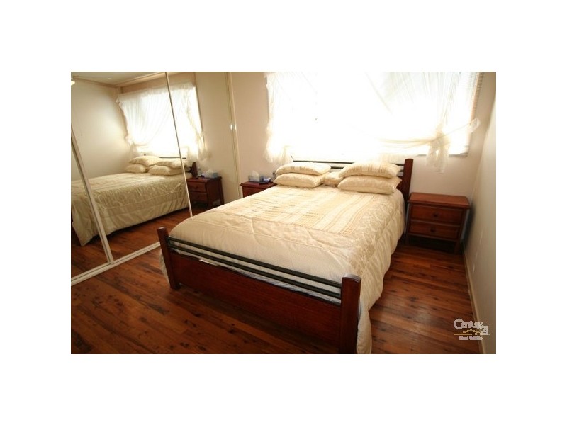 9 Paris Place, Miranda NSW 2228