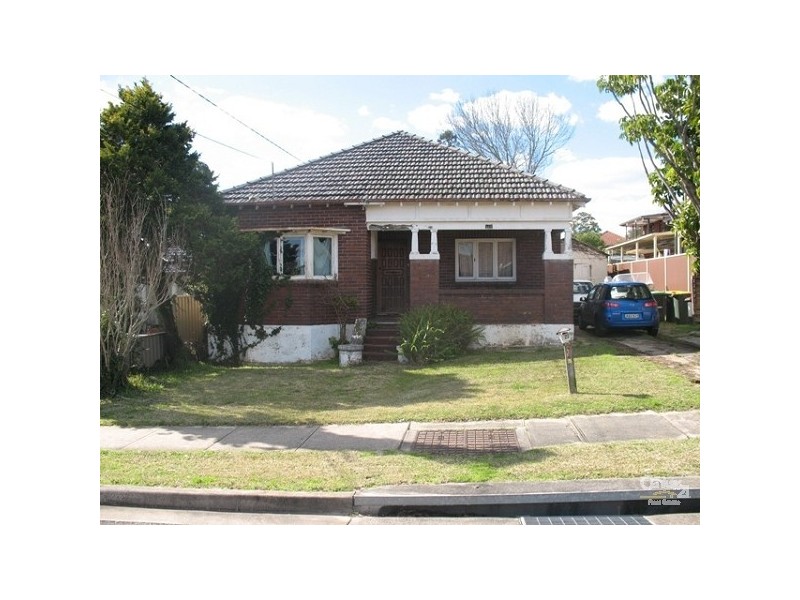 122 The Avenue, Hurstville NSW 2220