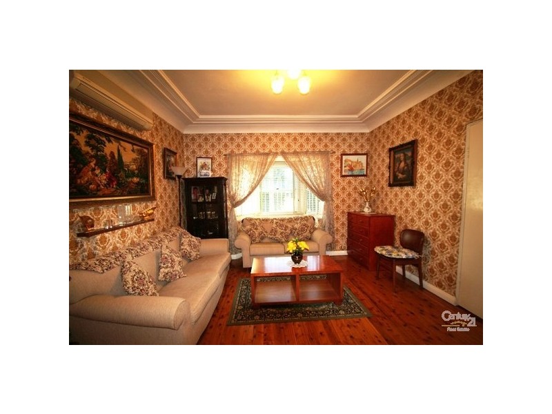 58 Glenwall Street, Kingsgrove NSW 2208