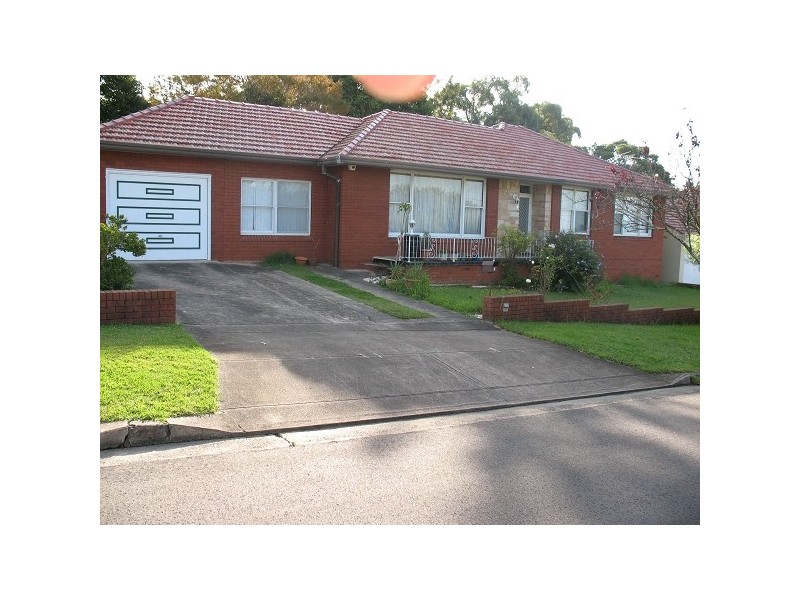 1 Illawong St, Lugarno NSW 2210