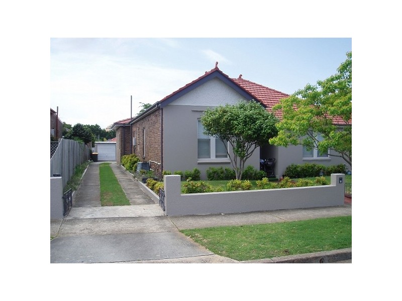 18 VIRGINIA STREET, Kensington NSW 2033