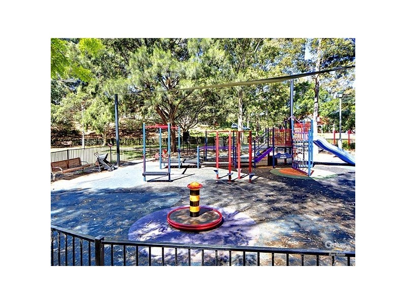 13/1 Gloucester Place, Kensington NSW 2033