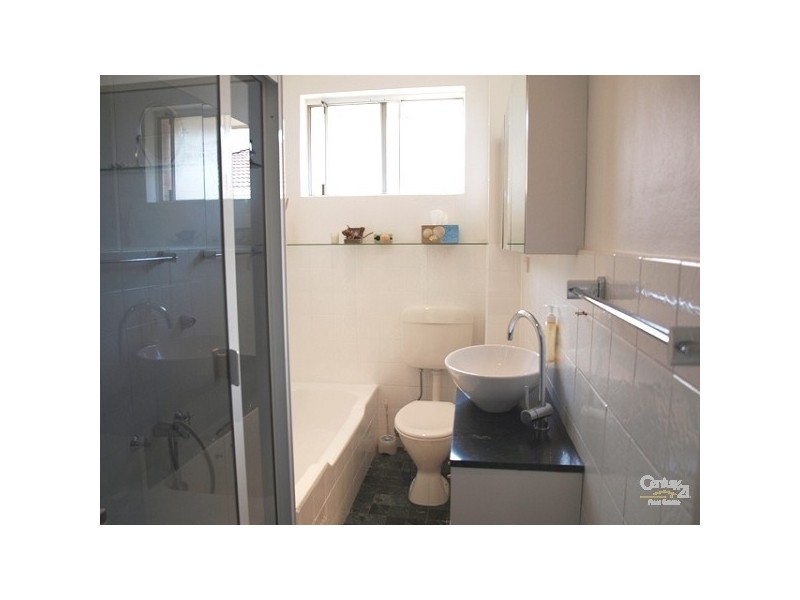 11 Bowral Street, Kensington NSW 2033