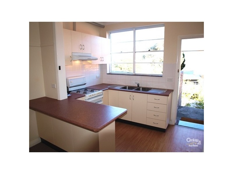 1/2 Hendy Avenue, Coogee NSW 2034