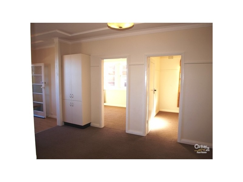 1/2 Hendy Avenue, Coogee NSW 2034