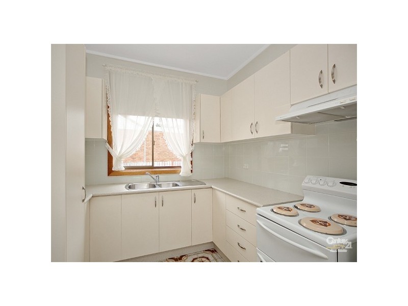 41 Lasseter Avenue, Chifley NSW 2036