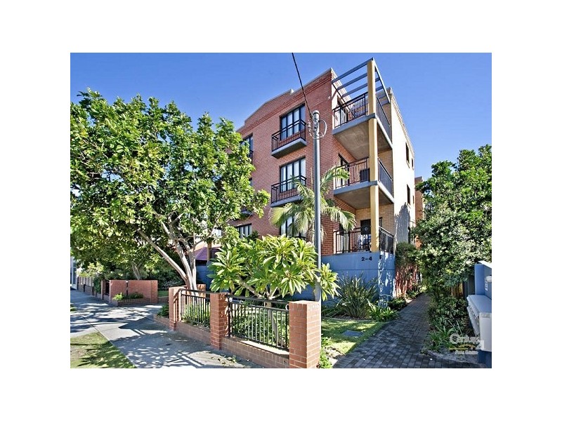 8/2-4 Fenton Avenue, Maroubra NSW 2035