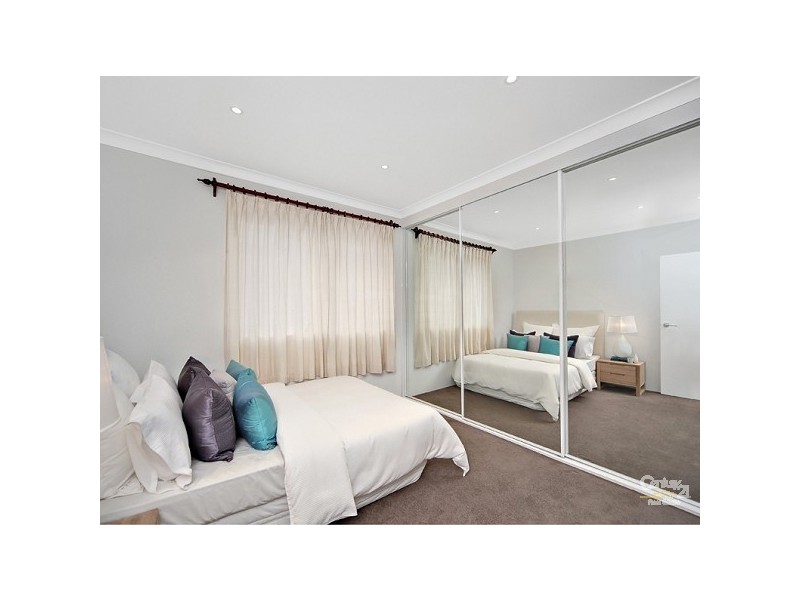 9/11 Bowral Street, Kensington NSW 2033