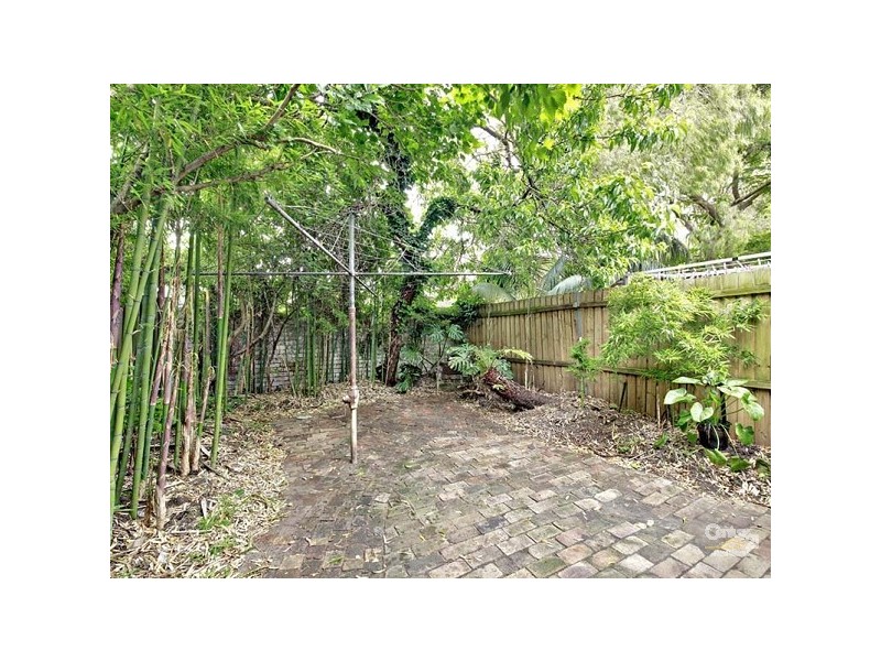 81 Mill Hill Road, Bondi Junction NSW 2022