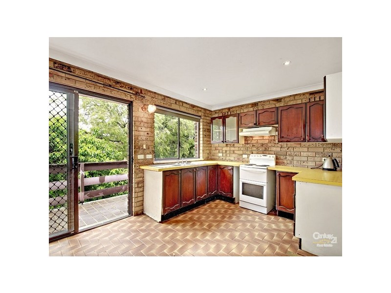 81 Mill Hill Road, Bondi Junction NSW 2022