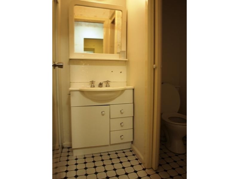 2/25 Hughes Street, Potts Point NSW 2011