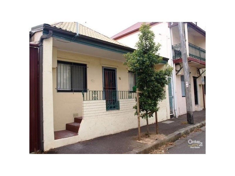18 Albert Street, Redfern NSW 2016