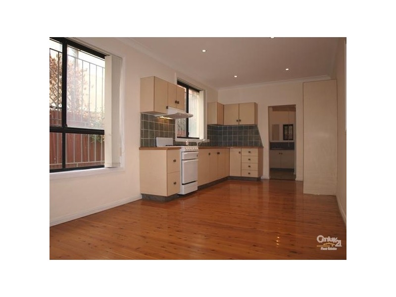 18 Albert Street, Redfern NSW 2016