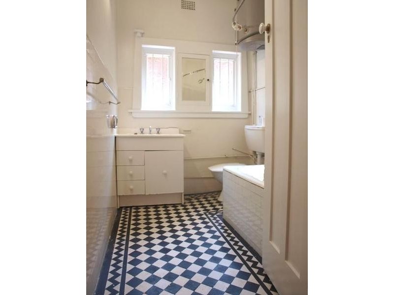 2/19 Salisbury Road, Rose Bay NSW 2029