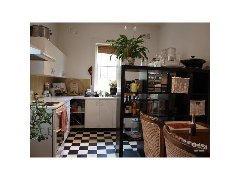 2/102 Mount Street, Coogee NSW 2034