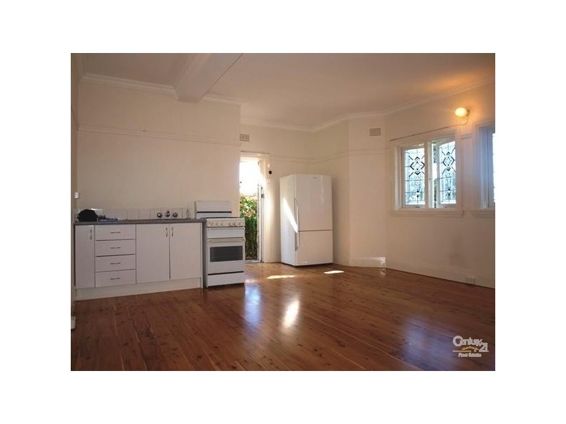 76 Ritchard Ave, Coogee NSW 2034