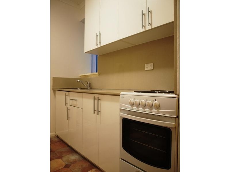 2/25 Hughes Street, Potts Point NSW 2011