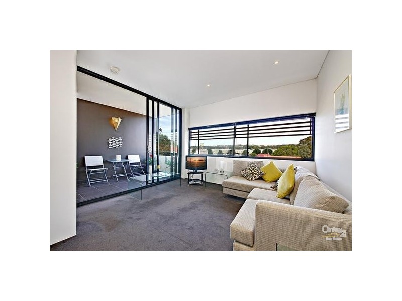 404e/103-105 Doncaster Ave, Kensington NSW 2033