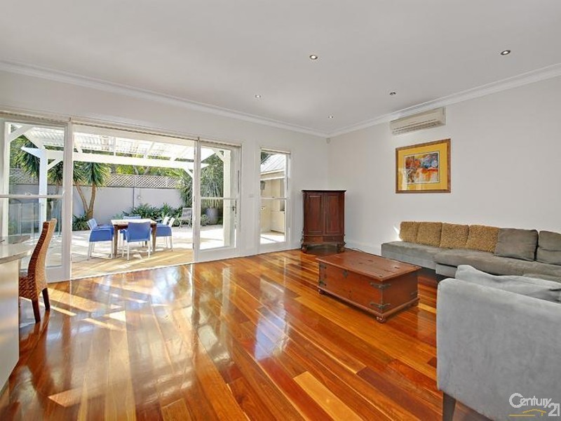 300 Rainbow Street, Coogee NSW 2034