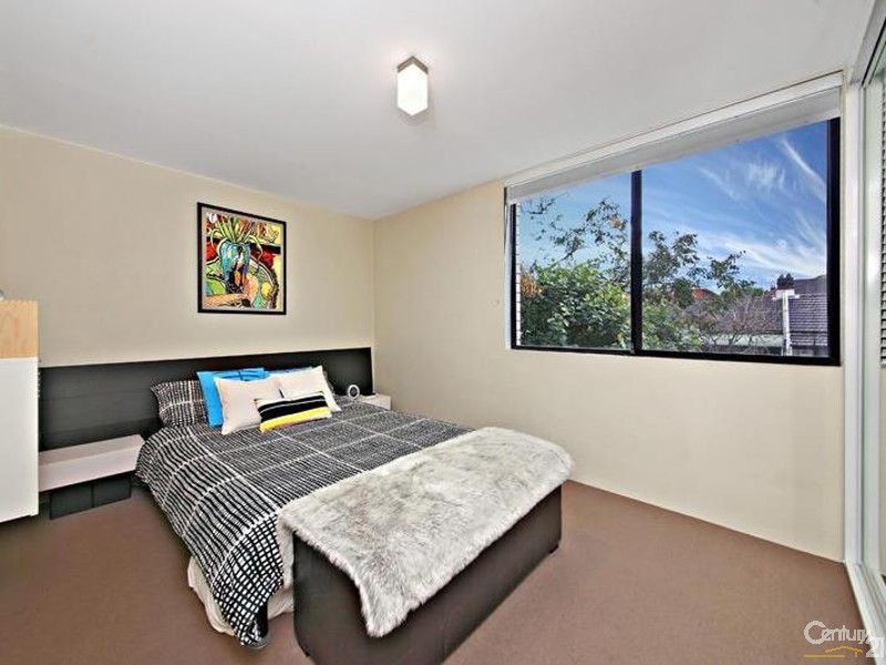 2/4 Darling Street, Kensington NSW 2033
