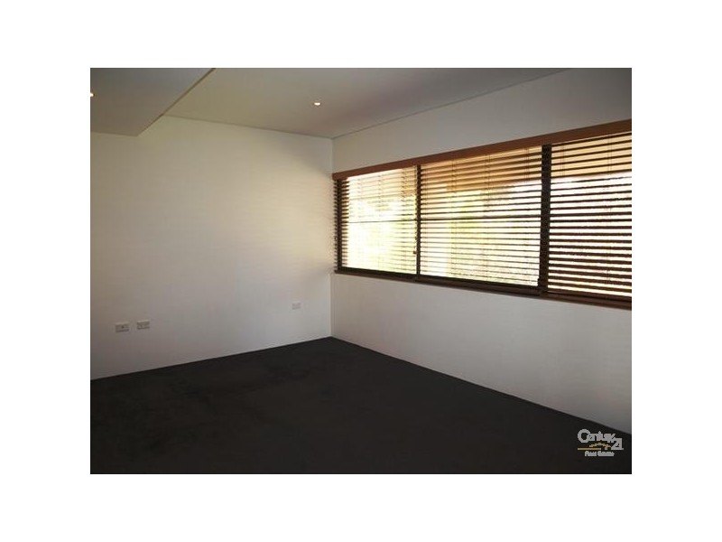 207A/264 Anzac Parade, Kensington NSW 2033