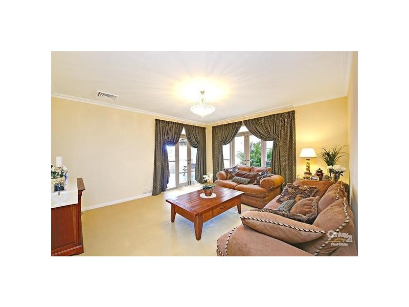 38 Balfour Road, Kensington NSW 2033