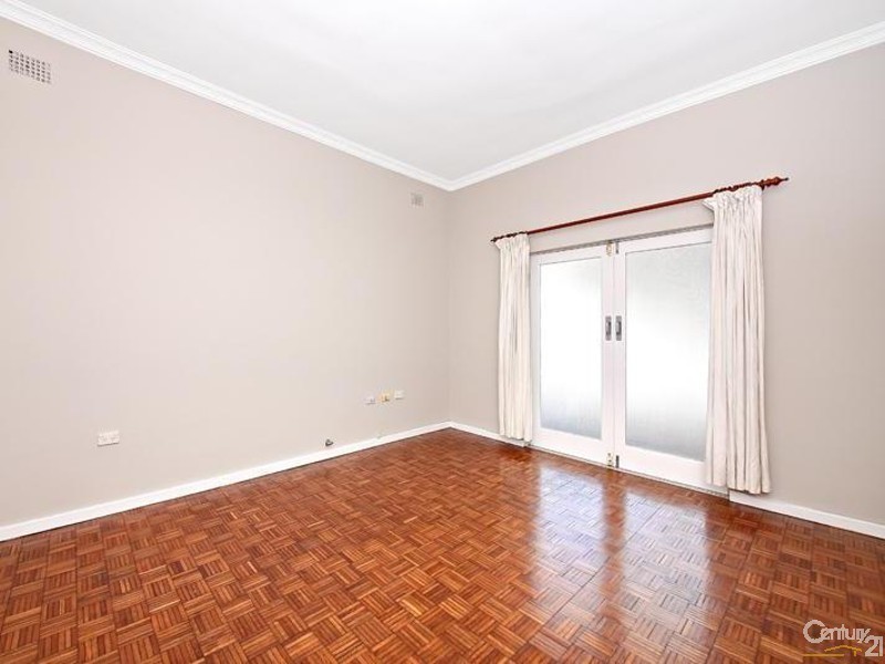 5 Macintosh Street, Mascot NSW 2020