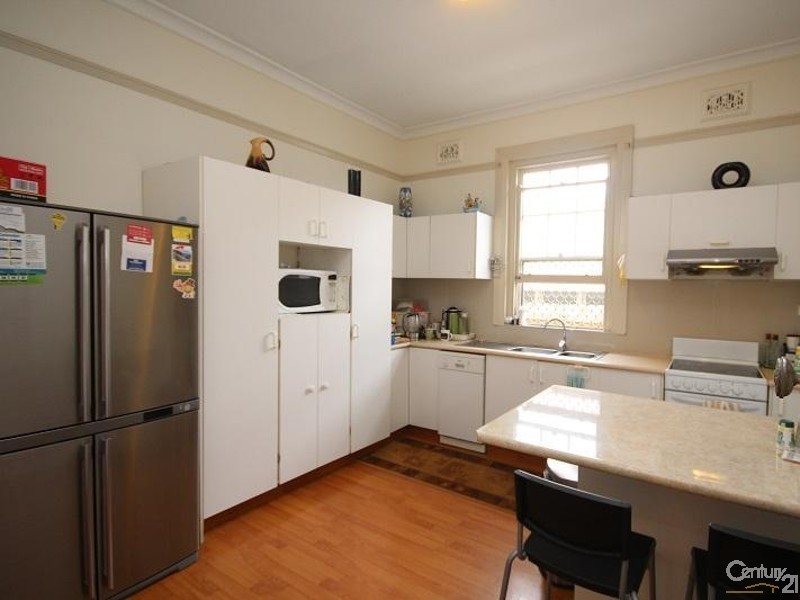 19 Milroy Avenue, Kensington NSW 2033