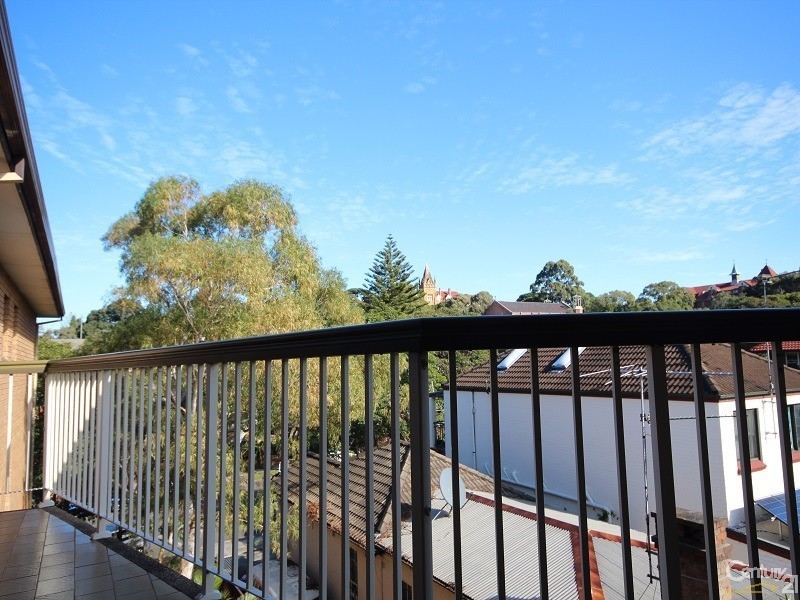 8/24-26 Grosvenor Street, Kensington NSW 2033