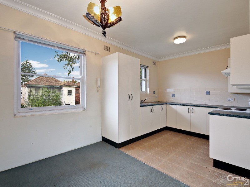 4/4 Garie Place (South), Coogee NSW 2034
