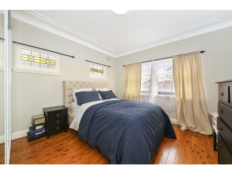 37 Hendy Avenue, Coogee NSW 2034