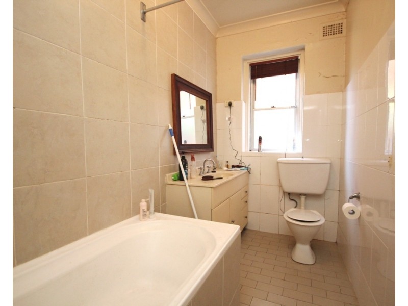 2/90 Coogee Bay Road, Coogee NSW 2034