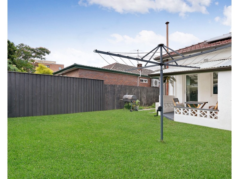 5 Macintosh Street, Mascot NSW 2020