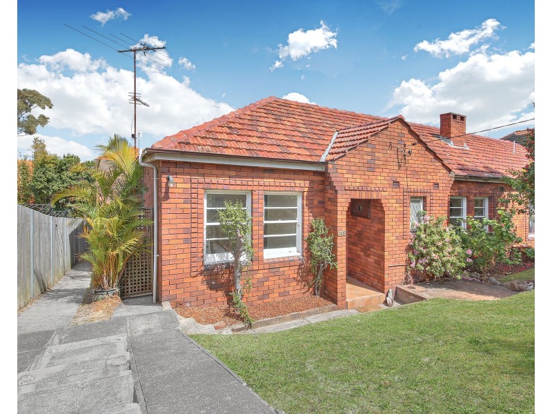 243B Rainbow Street, Coogee NSW 2034